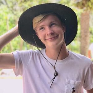 Meet your Posher, Kevin